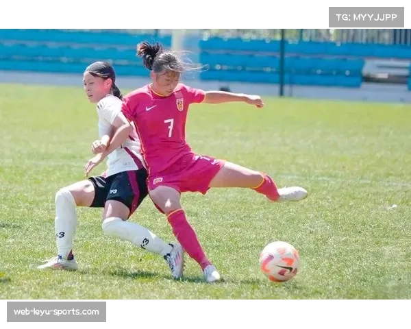 孙雯随队出征U17世界杯 女足名宿关注青训发展